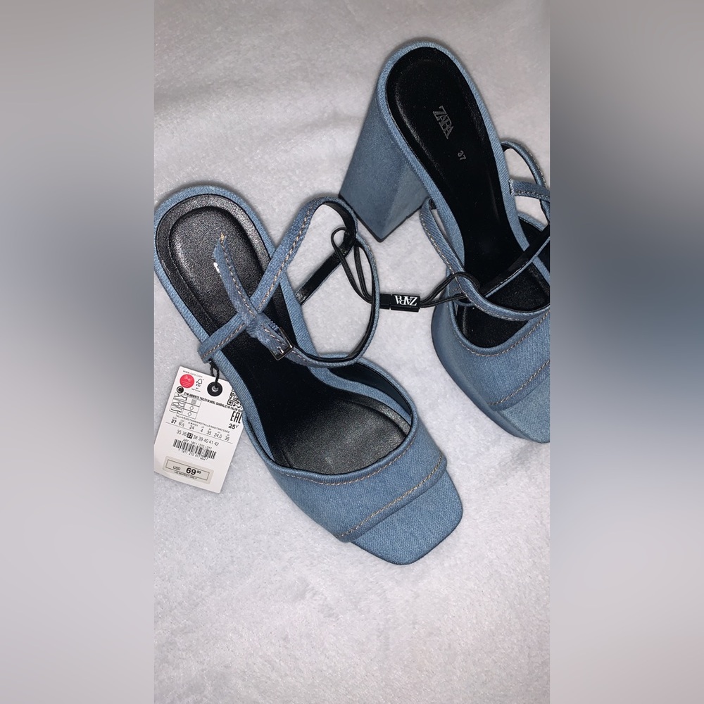NEW WITH TAGS ZARA HIGH HEELS SIZE 37
